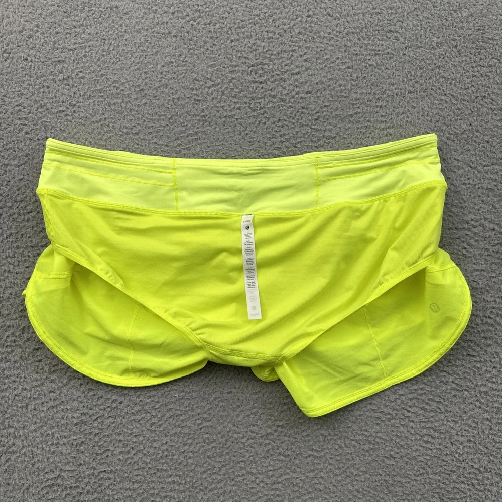 Lululemon Speed Up Shorts Low Rise 2.5